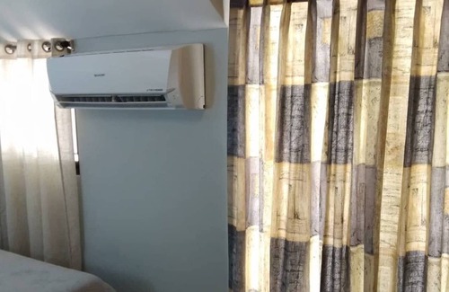 Dumaguete House | Two Story Town House w/ balcony near Dumaguete Airport