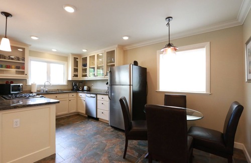 Paso Robles House | Two Sweet-Spacious Home with Two Master Suites Downtown Paso Robles!