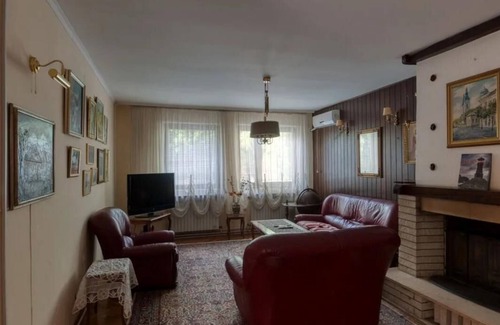 Pancevo House | Two Towers Hostel with Shared bahtroom