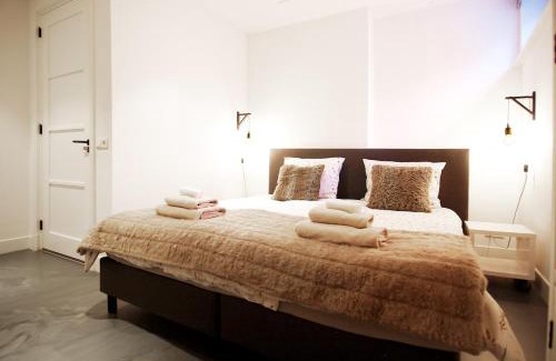 Arnoud Apartment | Two Tulips Inn Dutch Retreat