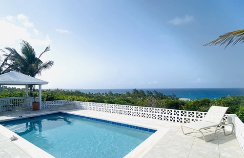 Stella Maris House | Two Villas plus Pool w/Stunning Ocean Views