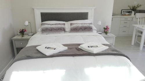 Die Boord Apartment | Two Vines Romantic Guest Studio