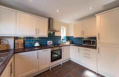Tansley House | Two Ways - Edge of Peak District near Matlock