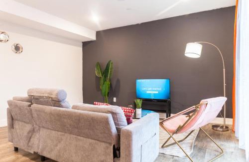 North Philadelphia East Apartment | Twobdrm Spacious Retreat-wd-wifi Freeparkings