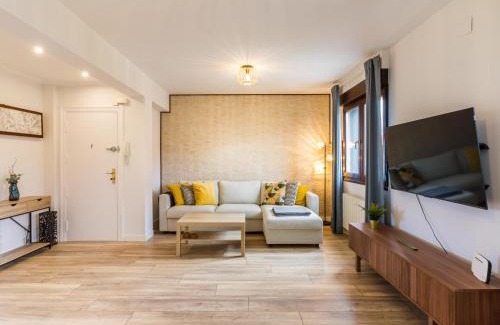 Plencia Apartment | Txipiolaia con parking By Kabia Gestión
