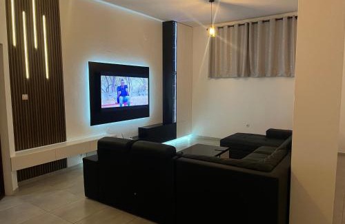 Matola House | Txumas