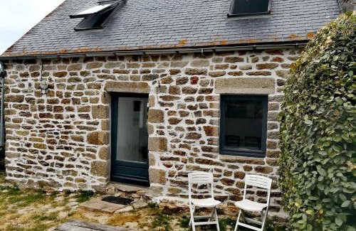 Saint-Jean-Trolimon House | Ty Biz