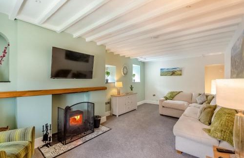 Caernarfon House | Ty Bryn Gloch