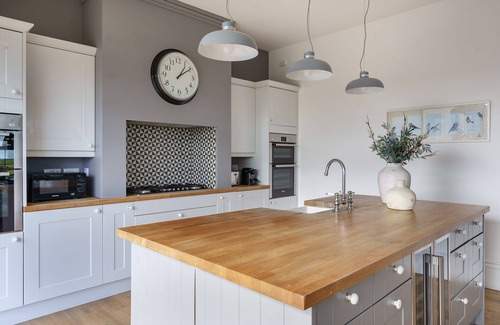 Llanerchymedd Other | Tŷ Carmel - Carmel House has breathtaking mountain views, hot tub & wood burner!