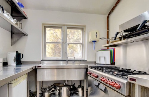 Haverfordwest House | Ty Carreg Sampson in Haverfordwest