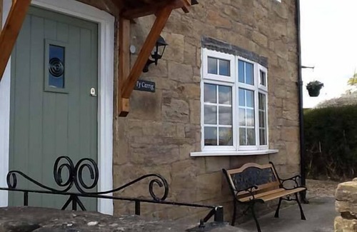 Nercwys Cottage | Ty Cerrig