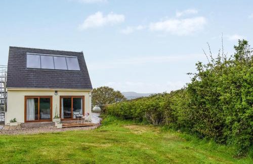 Usk House | Ty Ffair Mai Annexe