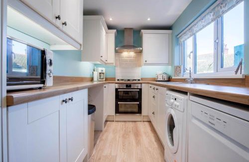 Tenby House | Ty George - 3 Bedroom Cottage - Tenby