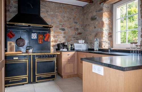 Plougrescant Ski Chalet | ty gouermel · Ty Gouermel Location Bretagne Lots o