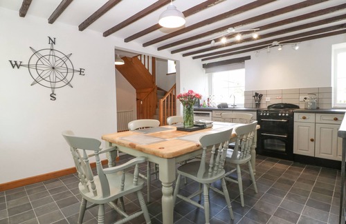Llanfaethlu Cottage | Ty Gwennol