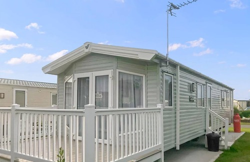 St George House | Ty Gwyn Gold 2 Caravan