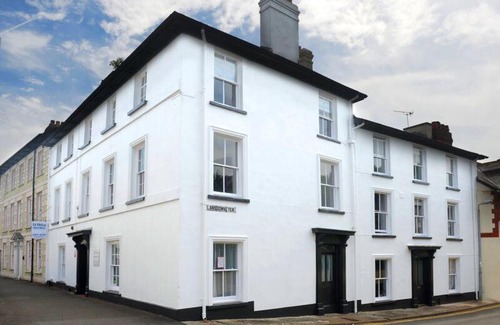 Brecon House | Ty Helyg Guest House