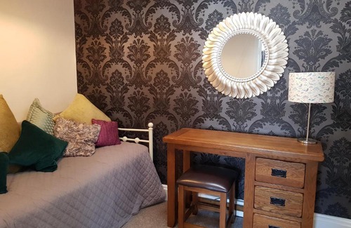 Brecon House | Ty Helyg Guest House