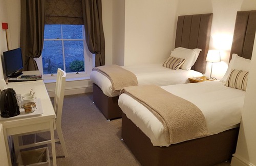 Brecon House | Ty Helyg Guest House