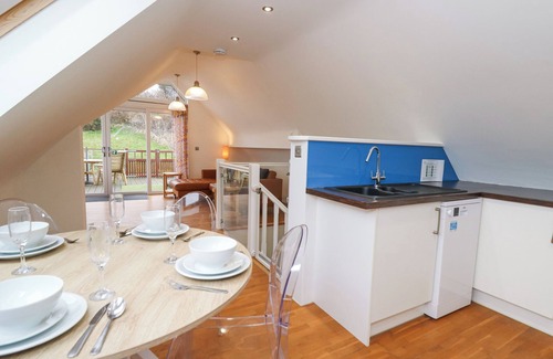 Tan-y-groes Cottage | TY HENRI, pet friendly, luxury holiday cottage in Tresaith