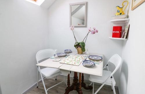 Brecon House | Ty Hir at Blaenbrynich Farm