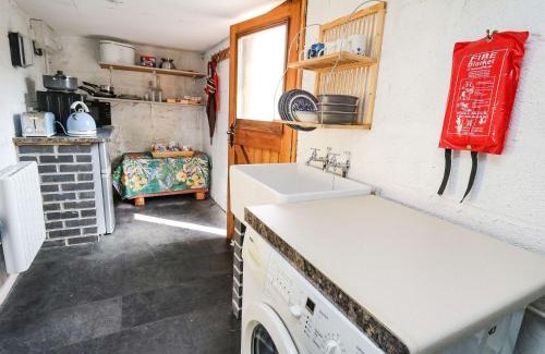 Brecon House | Ty Hir at Blaenbrynich Farm