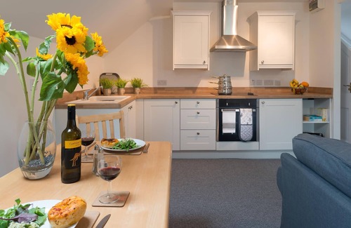 Ty Croes Cottage | Ty Mabon: 1‑Bed First-Floor Apartment in Aberffraw | Managed by Anglesey Holiday Lettings