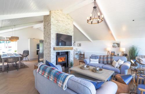 Tan-y-groes House | Ty Machlud Tresaith