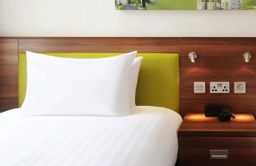 Magor Hotel | Tŷ Magor