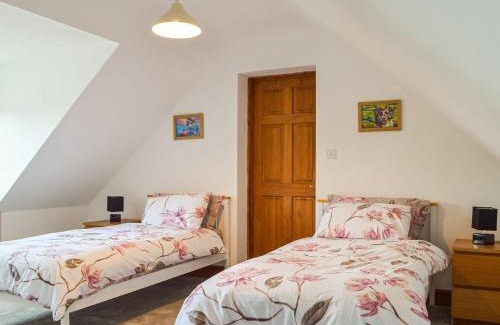 Haverfordwest House | Ty'n-Y-Canol