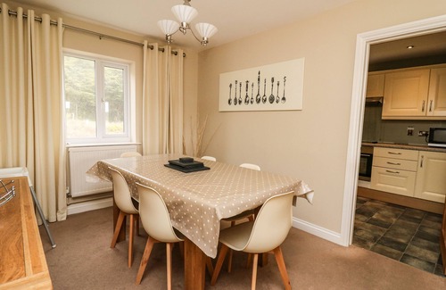 Aberdovey Cottage | TY'R HEULWEN, family friendly, country holiday cottage in Aberdovey