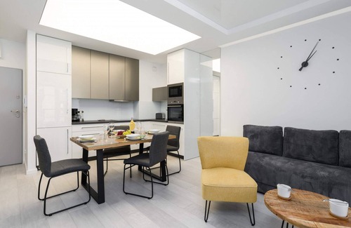 Stare Miasto District Apartment | Tylne Chwaliszewo 8 | Prestige Apartment | Balcony