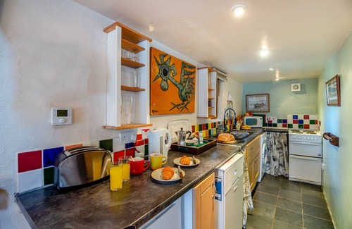 Pennant Melangell House | Tyn Y Fron Barn - One Bedroom House, Sleeps 2