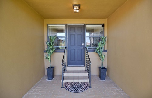Parker House | Tyndall Rest & Tranquility - Luxury All-Inclusive 2 Bedroom with Full Office!