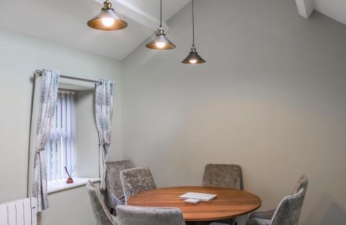 Penrhyndeudraeth House | Tynffordd Fawr
