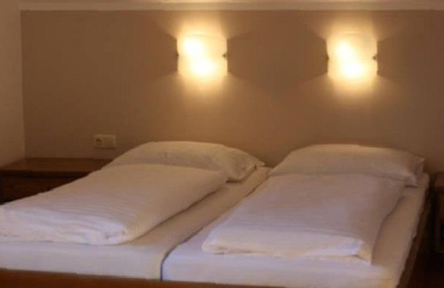 Oberaichwald Bed & Breakfast | Typ G im Haus Türkenkopf - Sportpension Aichholzer Faaker See