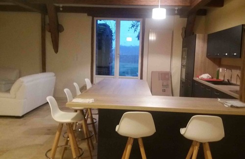 Correze House | Typical Corrèze barn in stone in a preserved nature