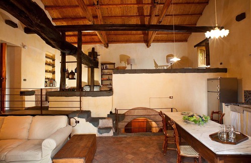 Trecastagni House | Typical country villa for families near Etna, Sicily