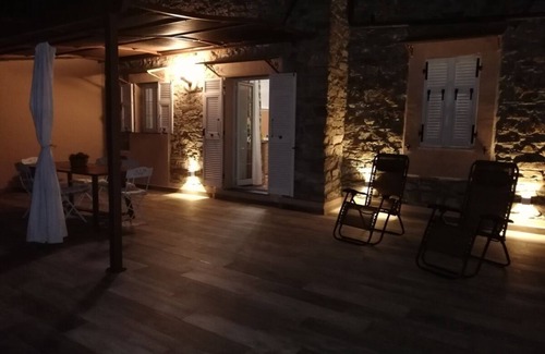 Civezza House | Typical Ligurian home with 90-square-meter terrace Citra 008022-lt-0045