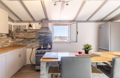 Venezia Nuova Apartment | Typical Livorno Apartment With Covered Terrace!