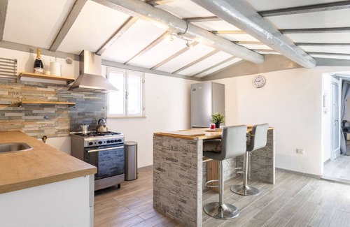 Venezia Nuova Apartment | Typical Livorno Apartment With Covered Terrace!