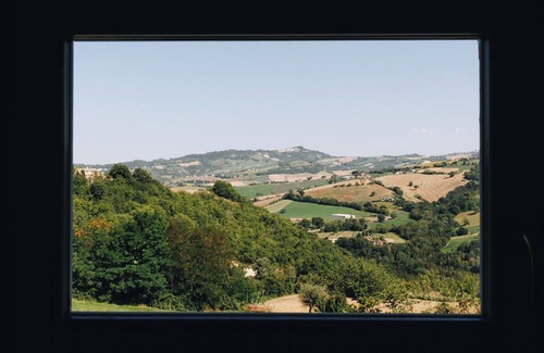 Penna San Giovanni Villa | Typical Marchegian charm house, quiet and beautifully located.