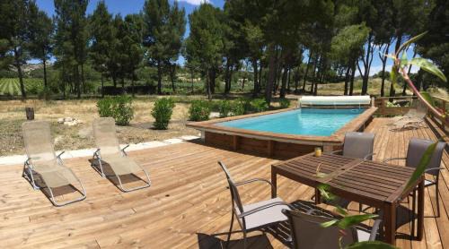 Maussane-les-Alpilles House | typical provencal farm in an exceptional natural site, the alpilles park - 8 people.