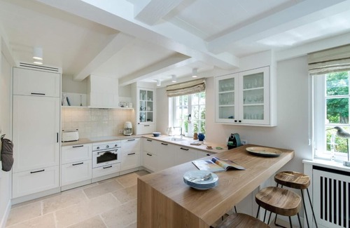 Keitum Apartment | Typisches Friesenhaus Unter Reet