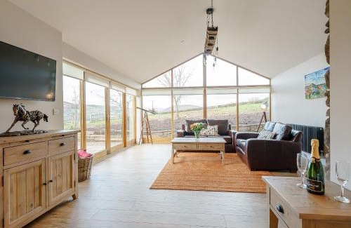 Nantlle House | Tyr Ywen Cottage