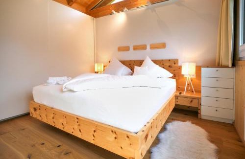 Wiesing Ski Chalet | Tyrolchalet LITTLE LUCK - Chalet with Private Pool in Tyrol, presented by AlpenLuxus