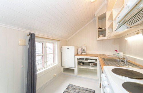 Kabelvag Apartment | Tyskhella Rorbuer