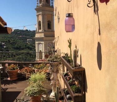 Vallebona Apartment | U Campanin
