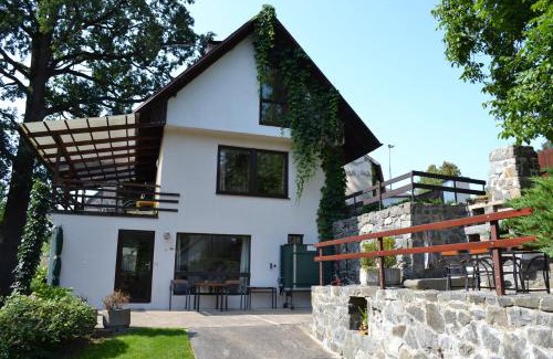 Tabor House | U Dubu