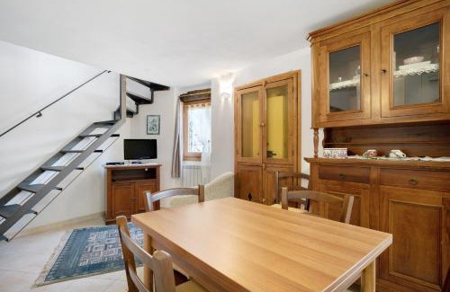 Apricale Apartment | U Graie